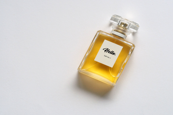 Perfume Mockup